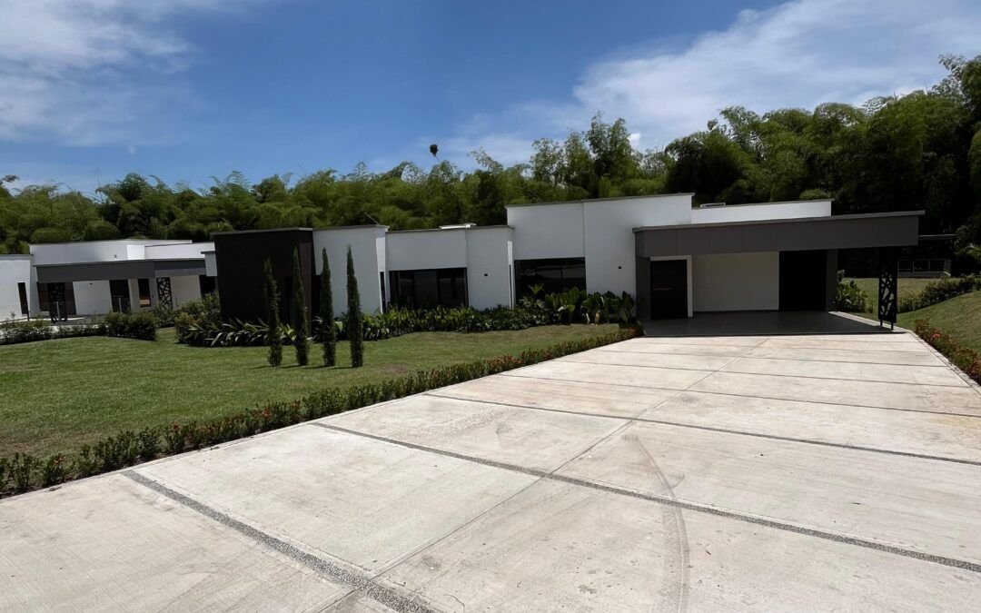 CASA EN VENTA CERRITOS PEREIRA